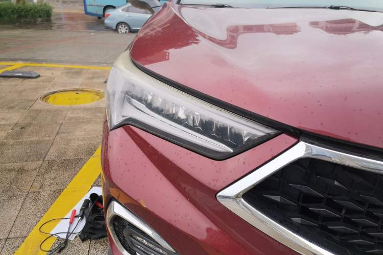 Used Acura CDX 2016 1.5T Four-Wheel Drive Luxury Edition Right Front Headlight