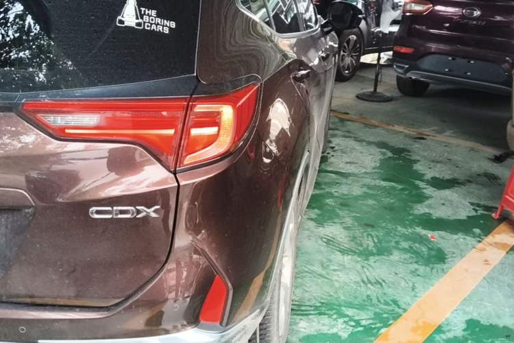 Used Acura CDX 2016 1.5T Two-Wheel Drive Deluxe Edition Right Rear Taillight