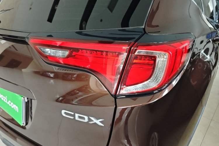 Used Acura CDX 2016 1.5T Two-Wheel Drive Deluxe Edition Right Rear Taillight