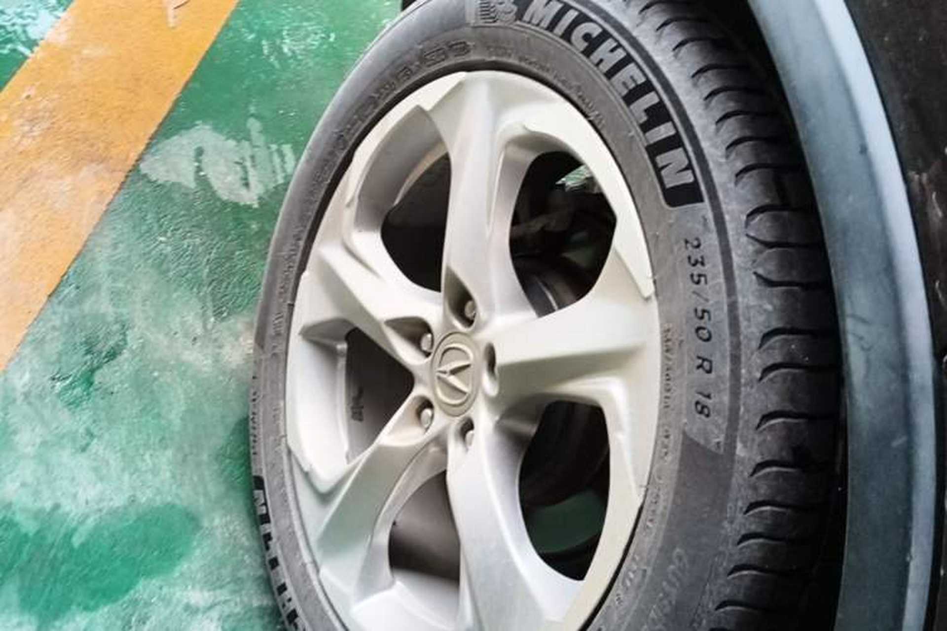Used Acura CDX 2016 1.5T Two-Wheel Drive Deluxe Edition Right Rear Wheel Hub