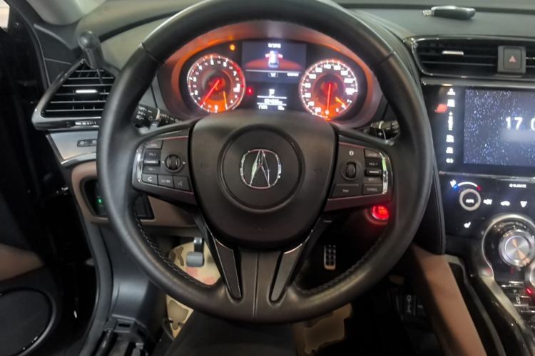 Used Acura CDX 2016 1.5T Two-Wheel Drive Deluxe Edition Steering Wheel