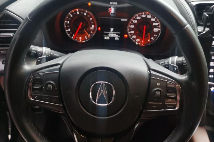 Used Acura CDX 2016 1.5T Two-Wheel Drive Deluxe Edition Steering Wheel