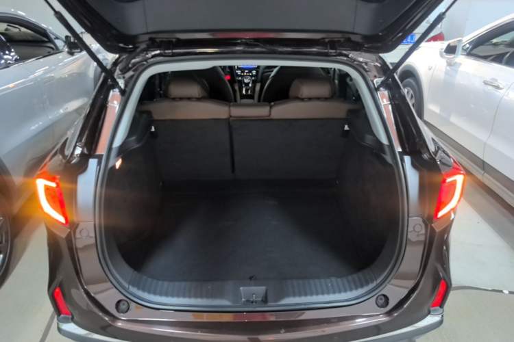 Used Acura CDX 2016 1.5T Two-Wheel Drive Deluxe Edition Trunk