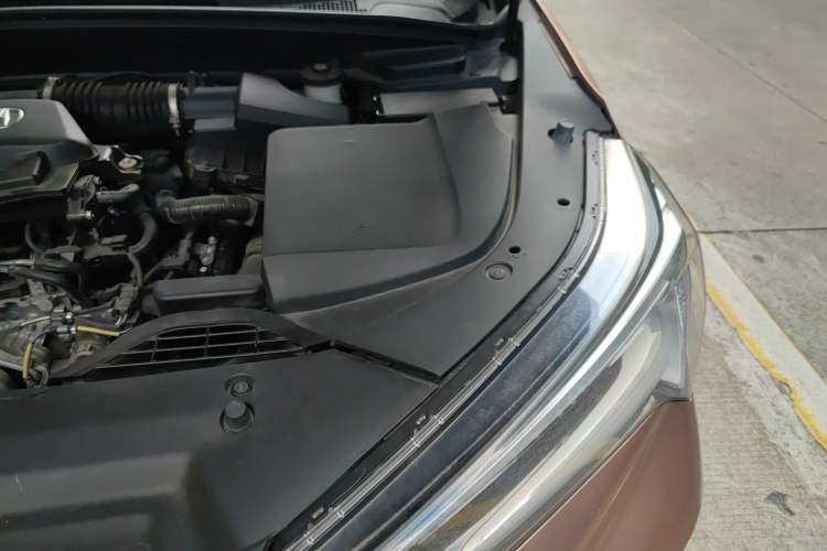 Used Acura CDX 2016 1.5T Two-Wheel Drive Enjoyment Edition Engine Bay Left