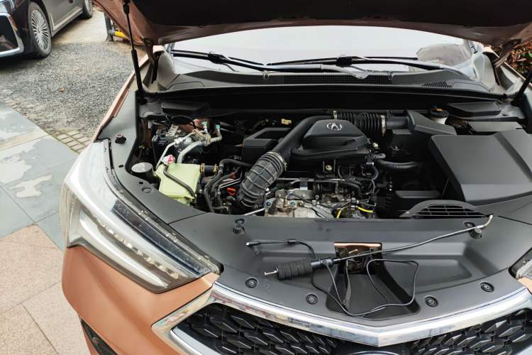 Used Acura CDX 2016 1.5T Two-Wheel Drive Deluxe Edition Engine Bay Right