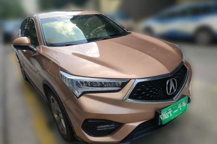 Used Acura CDX 2016 1.5T Two-Wheel Drive Enjoyment Edition Front Right 45 Deg