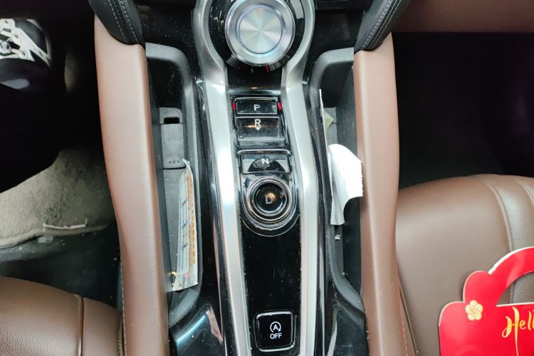 Used Acura CDX 2016 1.5T Two-Wheel Drive Deluxe Edition Gear Lever