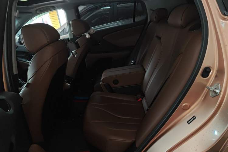 Used Acura CDX 2016 1.5T Two-Wheel Drive Deluxe Edition Left Rear Seat