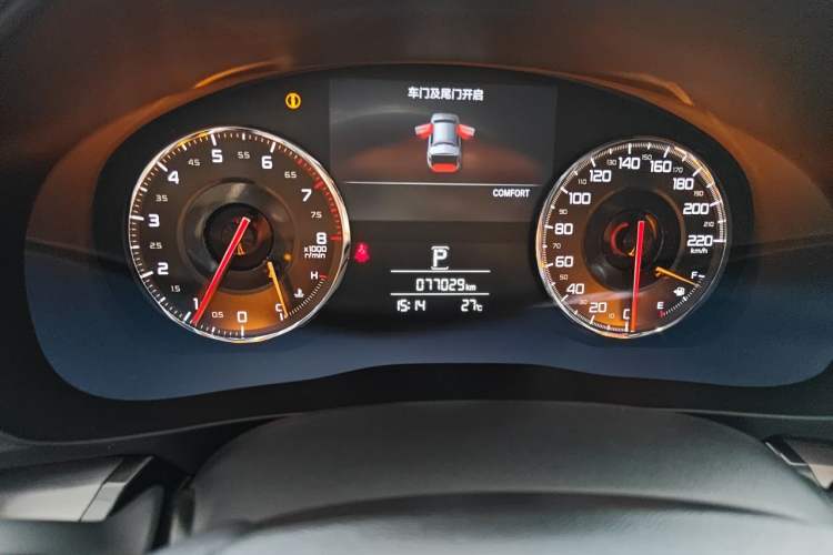 Used Acura CDX 2016 1.5T Two-Wheel Drive Enjoyment Edition Odometer Close Up