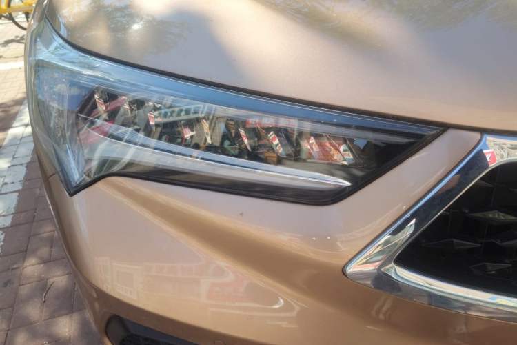 Used Acura CDX 2016 1.5T Two-Wheel Drive Enjoyment Edition Right Front Headlight
