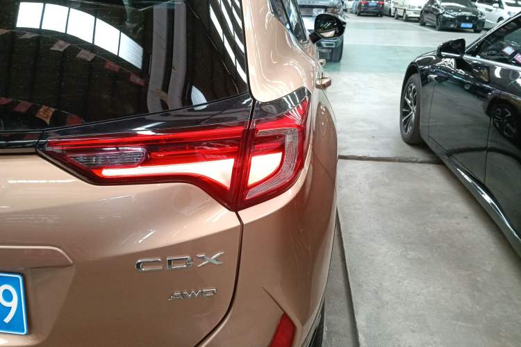 Used Acura CDX 2016 1.5T Four-Wheel Drive Smart Edition Right Rear Taillight