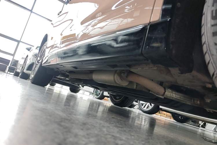 Used Acura CDX 2016 1.5T Four-Wheel Drive Smart Edition Right Side Sill