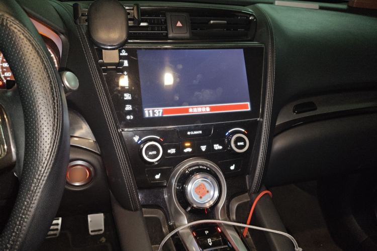 Used Acura CDX 2016 1.5T Two-Wheel Drive Deluxe Edition Audio And AC Panel