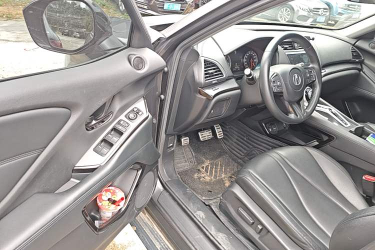 Used Acura CDX 2016 1.5T Two-Wheel Drive Enjoyment Edition Driver Seat