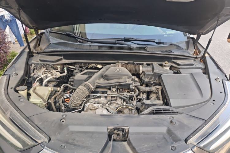 Used Acura CDX 2016 1.5T Two-Wheel Drive Deluxe Edition Engine Bay
