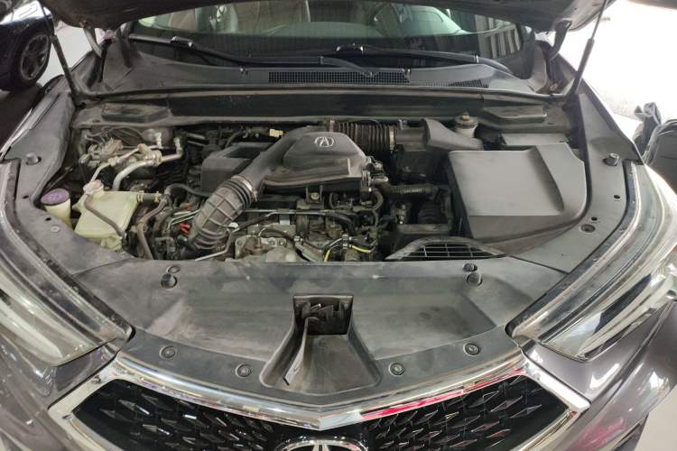 Used Acura CDX 2016 1.5T Two-Wheel Drive Deluxe Edition Engine Bay