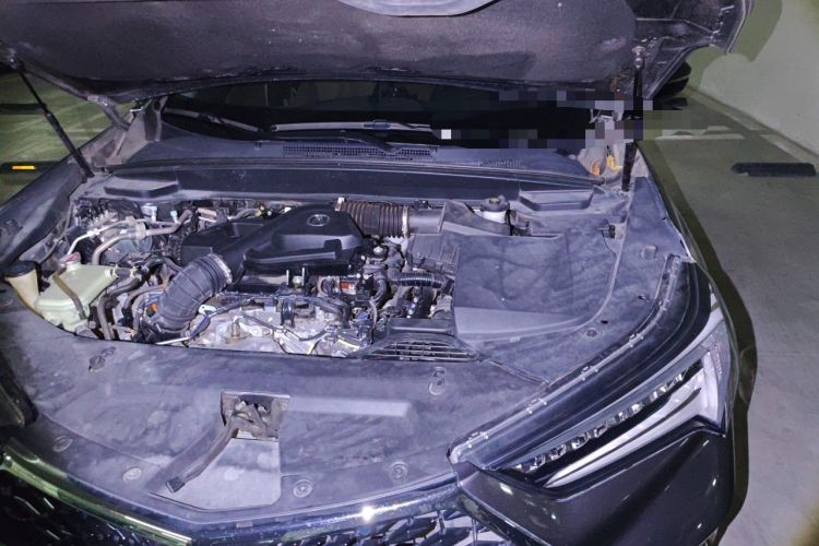 Used Acura CDX 2016 1.5T Two-Wheel Drive Deluxe Edition Engine Bay Left