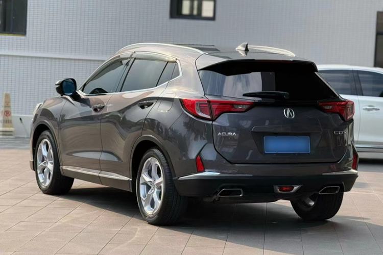 Used Acura CDX 2016 1.5T Two-Wheel Drive Deluxe Edition Exterior 2