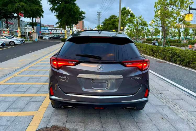 Used Acura CDX 2016 1.5T Two-Wheel Drive Deluxe Edition Exterior 3