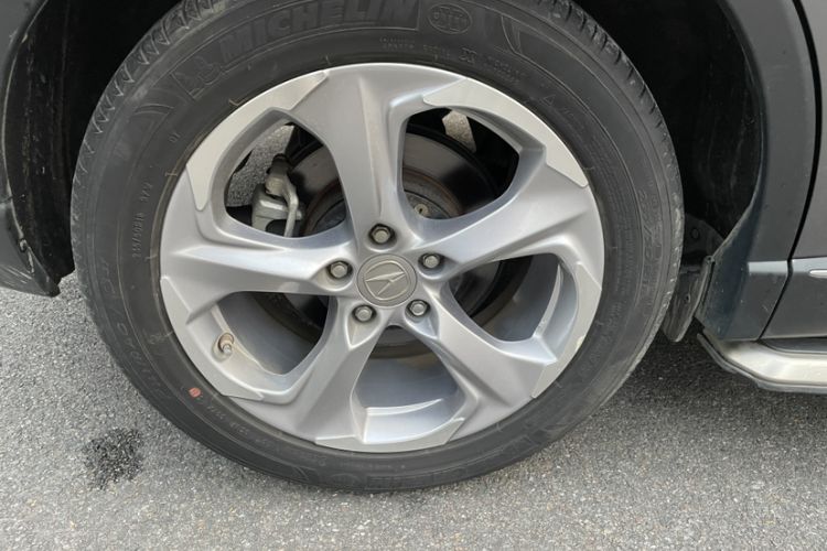 Used Acura CDX 2016 1.5T Two-Wheel Drive Deluxe Edition Exterior 4