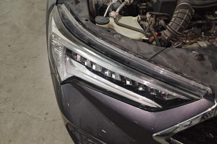 Used Acura CDX 2016 1.5T Two-Wheel Drive Deluxe Edition Exterior 6