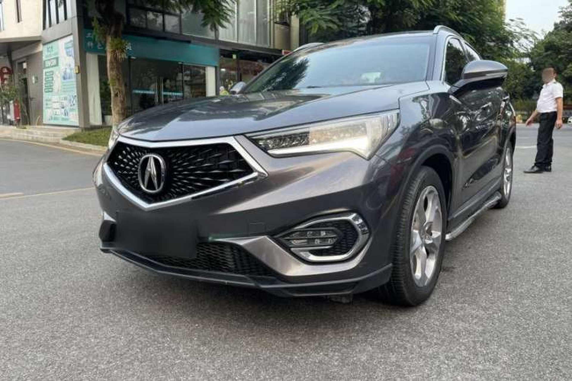 Used Acura CDX 2016 1.5T Two-Wheel Drive Deluxe Edition Front Left 45 Deg
