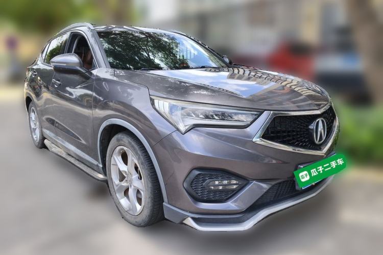 Used Acura CDX 2016 1.5T Two-Wheel Drive Deluxe Edition Front Right 45 Deg