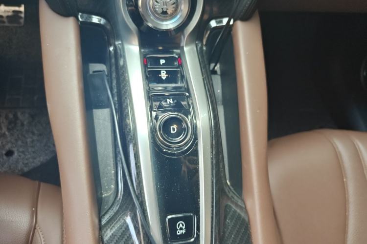 Used Acura CDX 2016 1.5T Two-Wheel Drive Deluxe Edition Gear Lever