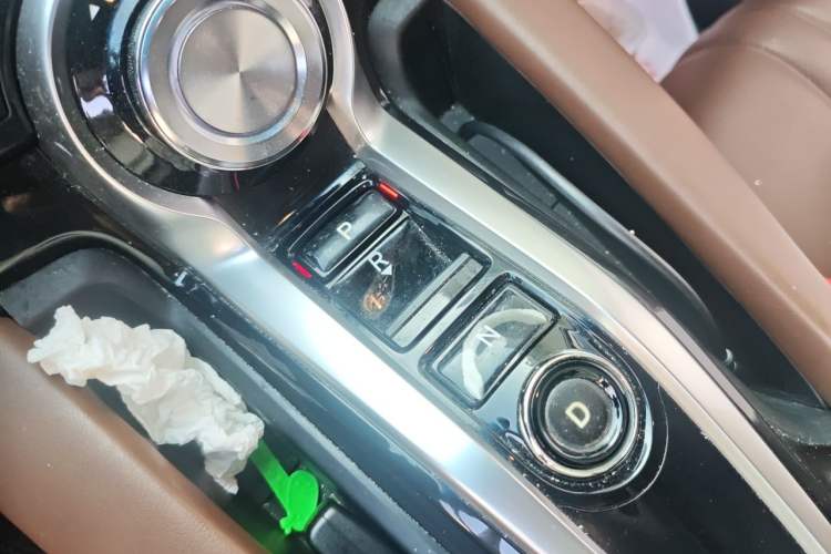 Used Acura CDX 2016 1.5T Two-Wheel Drive Deluxe Edition Gear Lever