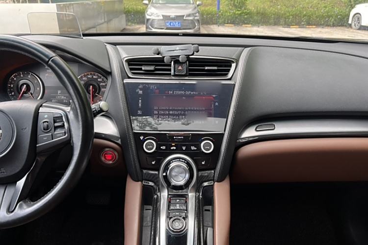 Used Acura CDX 2016 1.5T Two-Wheel Drive Deluxe Edition Gear Lever