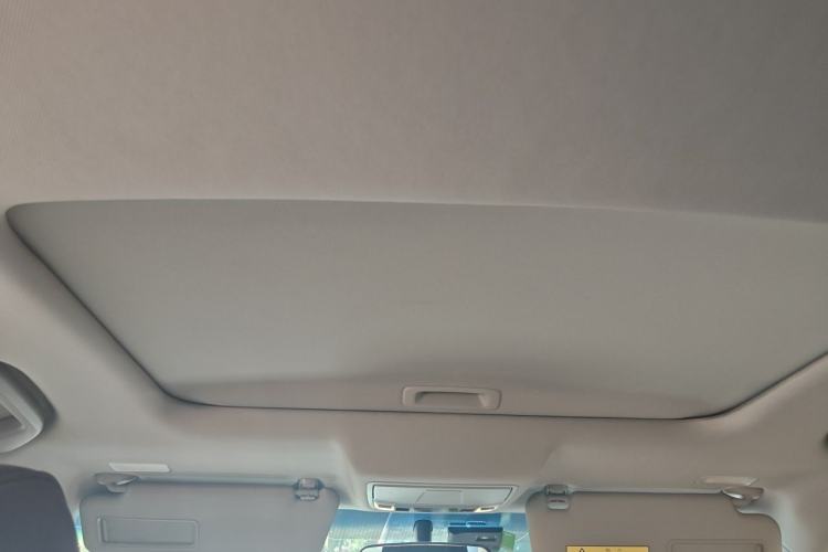 Used Acura CDX 2016 1.5T Two-Wheel Drive Deluxe Edition Headliner