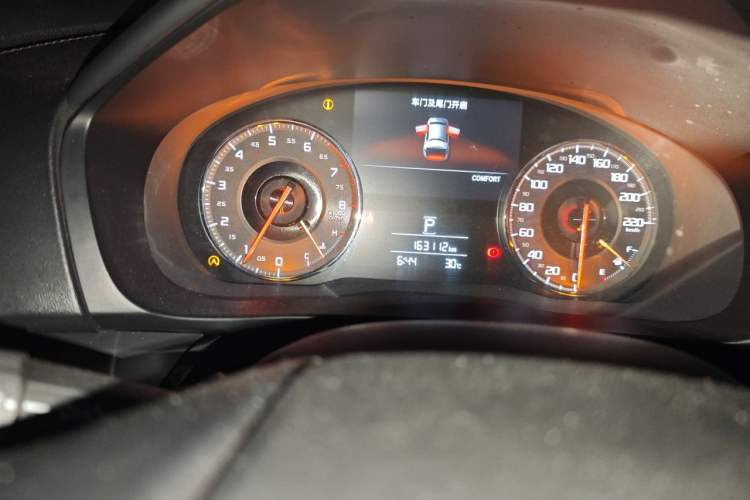 Used Acura CDX 2016 1.5T Two-Wheel Drive Deluxe Edition Instrument Cluster