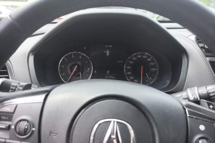 Used Acura CDX 2016 1.5T Two-Wheel Drive Deluxe Edition Instrument Cluster