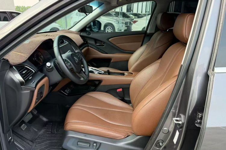 Used Acura CDX 2016 1.5T Two-Wheel Drive Deluxe Edition Interior 1