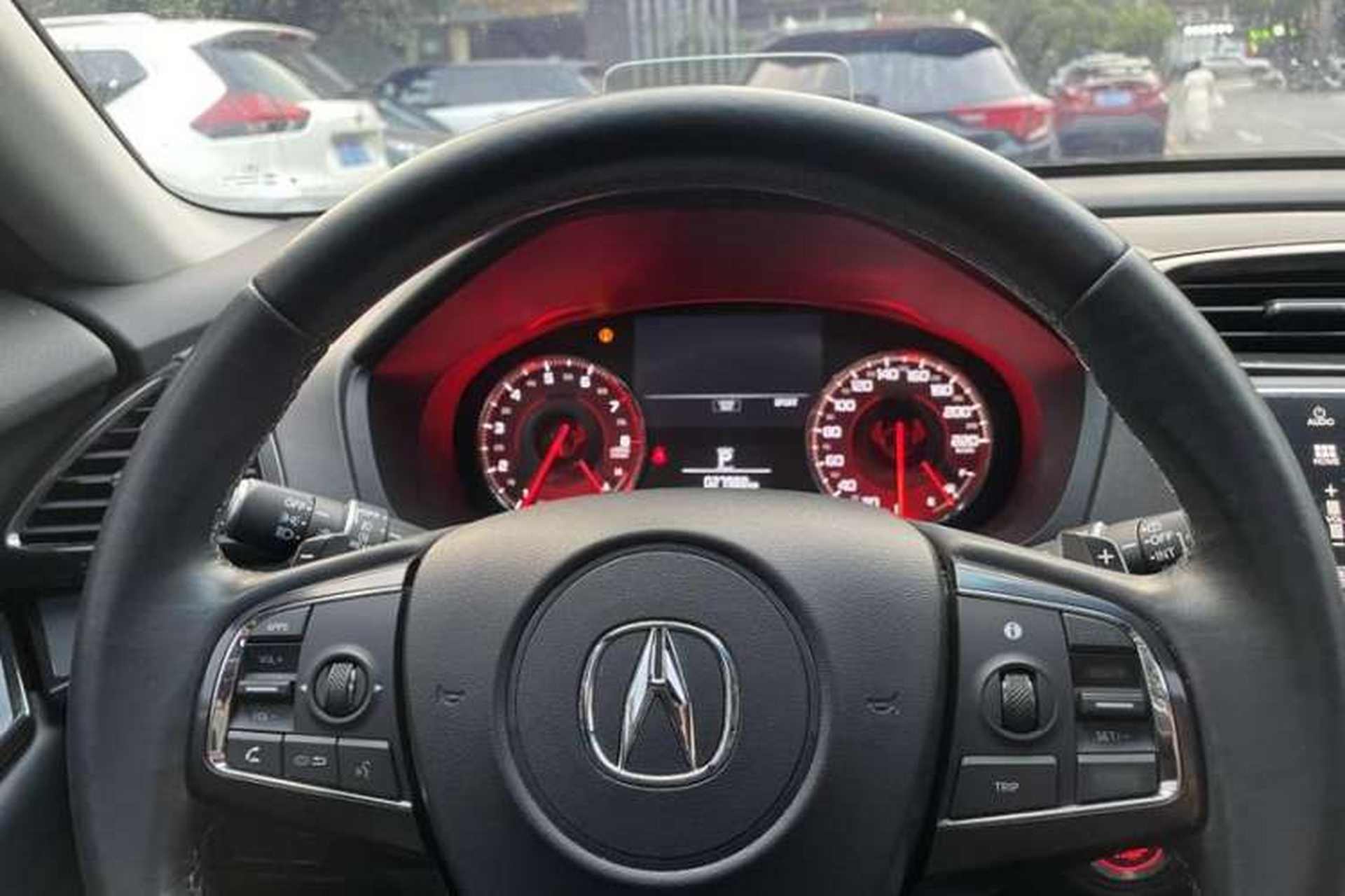Used Acura CDX 2016 1.5T Two-Wheel Drive Deluxe Edition Interior 2