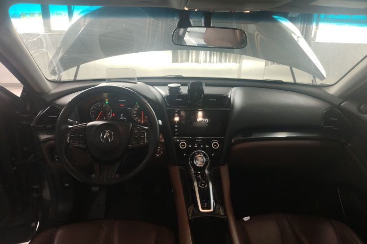 Used Acura CDX 2016 1.5T Two-Wheel Drive Deluxe Edition Interior 2