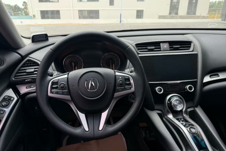 Used Acura CDX 2016 1.5T Two-Wheel Drive Enjoyment Edition Interior 2
