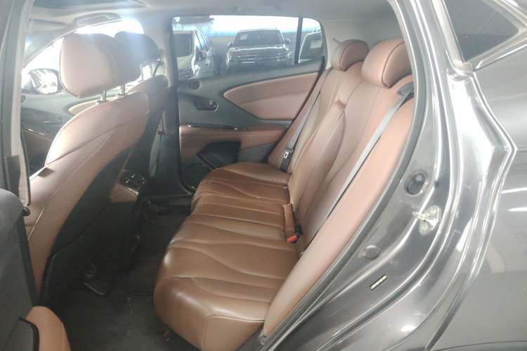 Used Acura CDX 2016 1.5T Two-Wheel Drive Deluxe Edition Interior 4