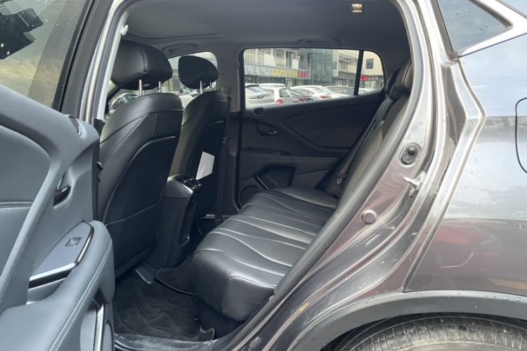 Used Acura CDX 2016 1.5T Two-Wheel Drive Deluxe Edition Interior 7