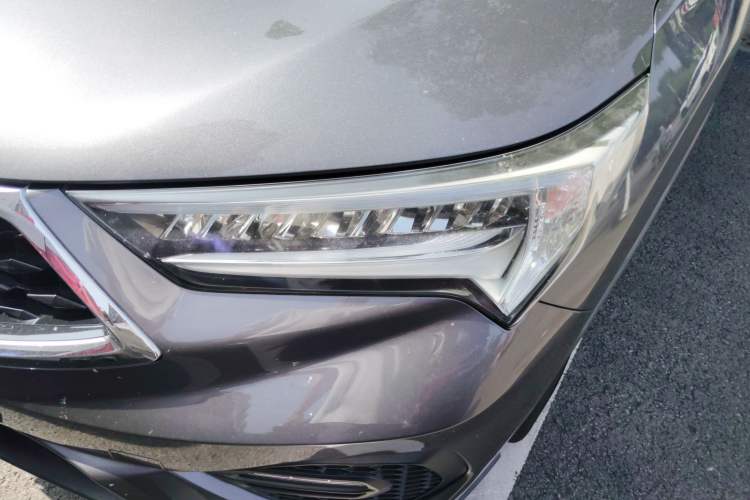 Used Acura CDX 2016 1.5T Two-Wheel Drive Deluxe Edition Left Front Headlight