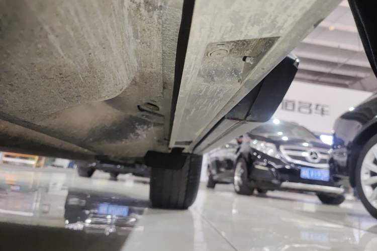 Used Acura CDX 2016 1.5T Two-Wheel Drive Deluxe Edition Left Side Sill