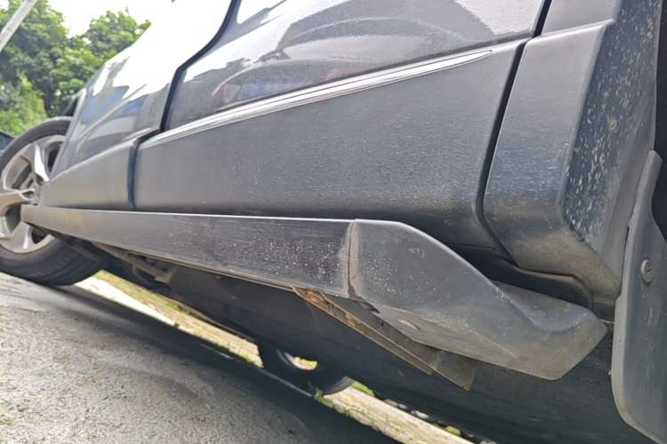 Used Acura CDX 2016 1.5T Two-Wheel Drive Enjoyment Edition Left Side Sill