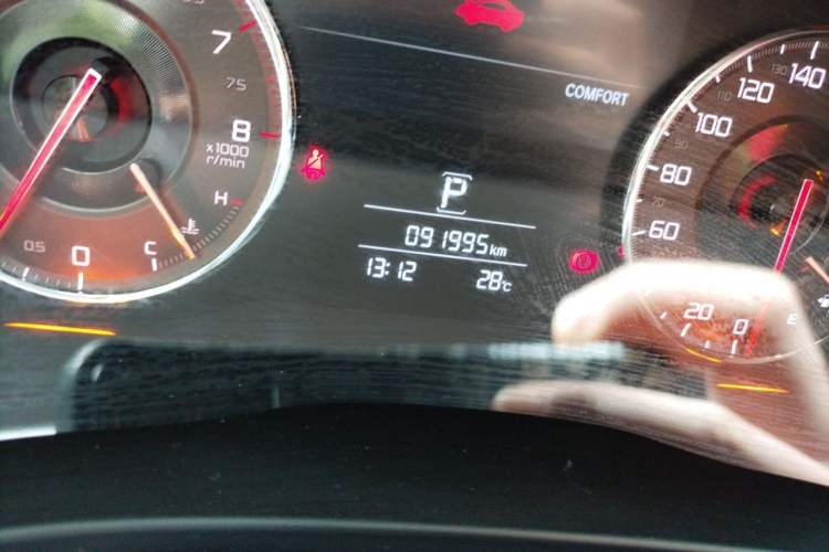 Used Acura CDX 2016 1.5T Two-Wheel Drive Enjoyment Edition Odometer Close Up