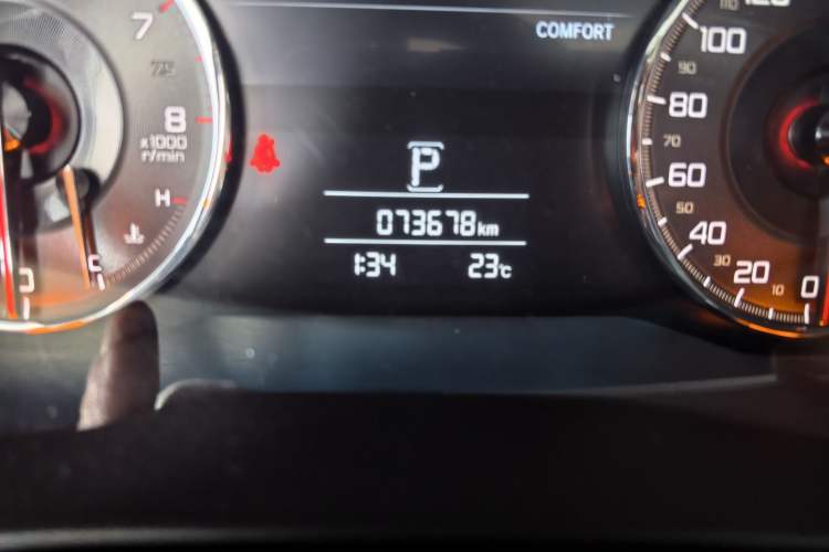 Used Acura CDX 2016 1.5T Two-Wheel Drive Enjoyment Edition Odometer Close Up