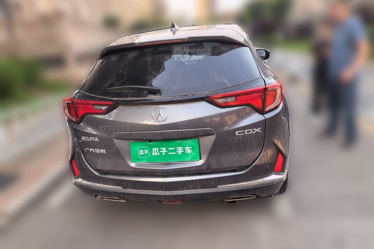 Used Acura CDX 2016 1.5T Two-Wheel Drive Deluxe Edition Rear