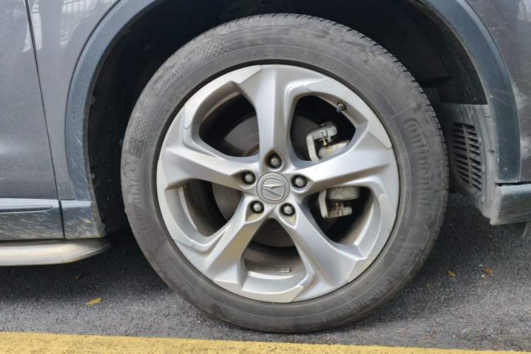 Used Acura CDX 2016 1.5T Two-Wheel Drive Enjoyment Version Right Front Wheel Hub