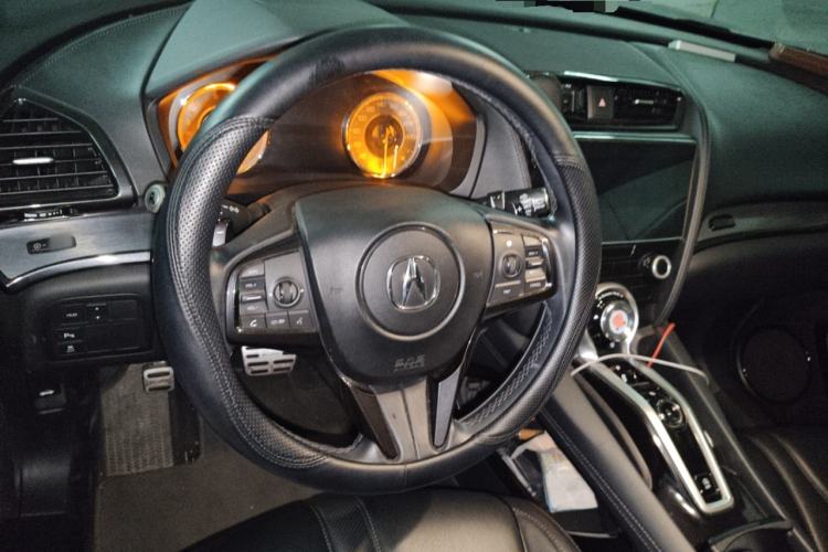 Used Acura CDX 2016 1.5T Two-Wheel Drive Deluxe Edition Steering Wheel