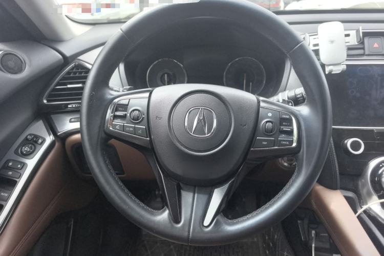 Used Acura CDX 2016 1.5T Two-Wheel Drive Deluxe Edition Steering Wheel