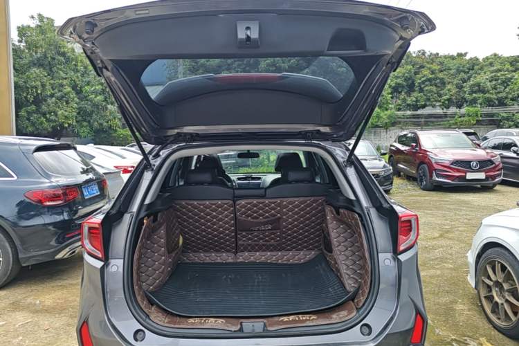 Used Acura CDX 2016 1.5T Two-Wheel Drive Enjoyment Edition Trunk