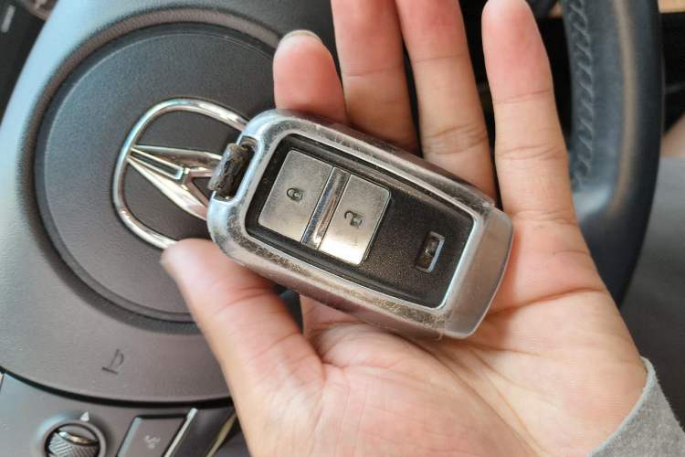 Used Acura CDX 2016 1.5T Two-Wheel Drive Deluxe Edition Vehicle Key
